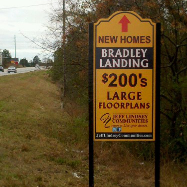 Bradley landing real estate signage by Eagle Signs 